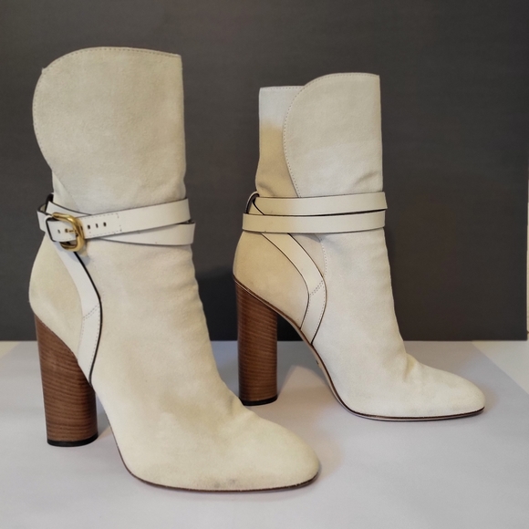 SOLD❤️🌼GUCCI Abigail Suede ankle Boots RARE & STUNNING - Picture 4 of 15
